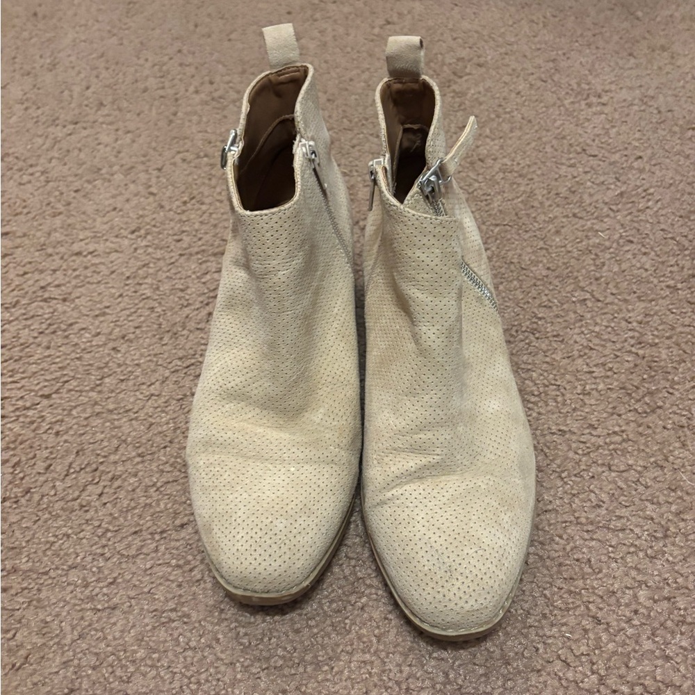 Tan booties women’s size 9